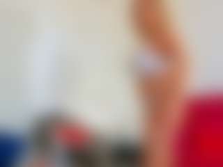 Karissia's Live Sex Cam Show