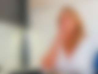 Karissia's Live Sex Cam Show