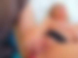 Karissia's Live Sex Cam Show