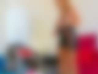 Karissia's Live Sex Cam Show
