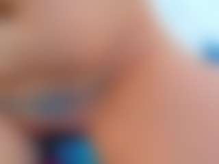 Karissia's Live Sex Cam Show
