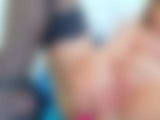 Karissia's Live Sex Cam Show
