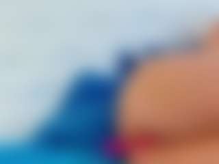 Live cam show with Karissia - Big Tits on sexylive.show