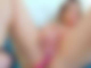 Karissia's Live Sex Cam Show