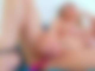 Karissia's Live Sex Cam Show