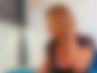 Karissia's Live Sex Cam Show