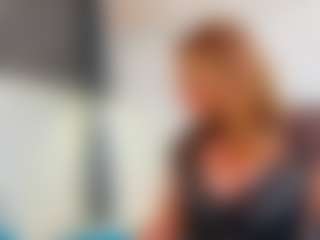 Karissia's Live Sex Cam Show