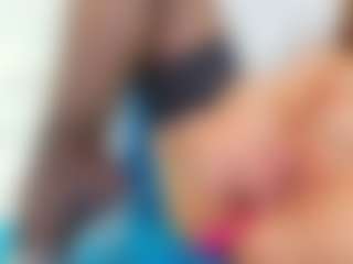 Karissia's Live Sex Cam Show