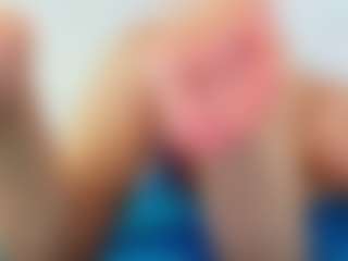 Karissia's Live Sex Cam Show