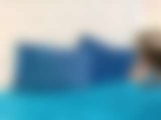Karissia's Live Sex Cam Show