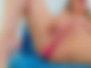 Karissia's Live Sex Cam Show
