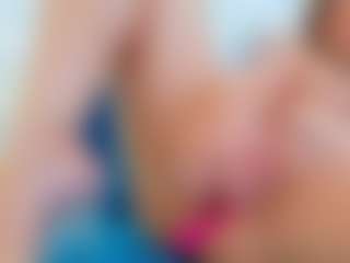 Karissia's Live Sex Cam Show