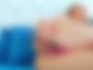 Karissia's Live Sex Cam Show