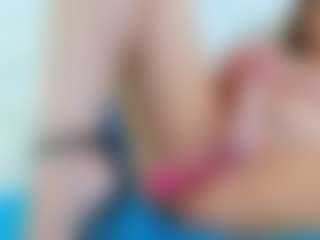 Karissia's Live Sex Cam Show