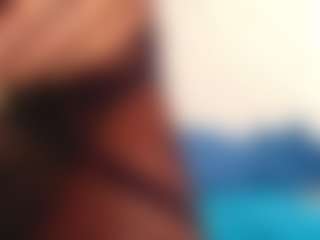 Live cam show with Karissia - BBW MILF on Mixed Magazine Live