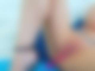 Karissia's Live Sex Cam Show