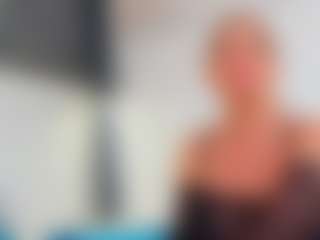 Karissia's Live Sex Cam Show