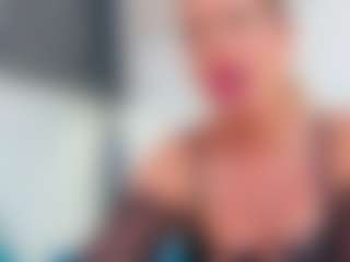 Live cam show with Karissia - Public MILF on xxxlivecams.org
