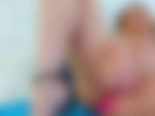 Karissia's Live Sex Cam Show