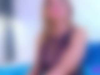 Live cam show with Karissia - Tittyfuck on SxyPornLive