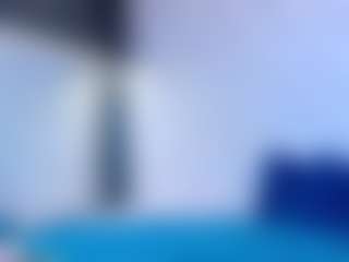 Pokaz na żywo z Karissia - Blonde Hair MILF na Camsoda