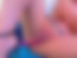 Live cam show with Karissia - BBW MILF on CamSodaAdn