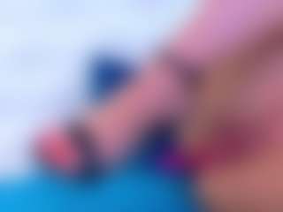 Live cam show with Karissia - Mature Toys on Fit Hotties