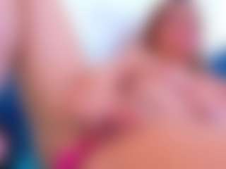 Karissia's Live Sex Cam Show