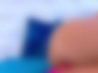 Live cam show with Karissia - Dildo Mature on SxyPornLive