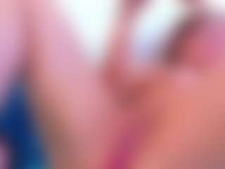 Live cam show with Karissia - Asshole on Camsoda