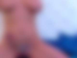 Karissia's Live Sex Cam Show