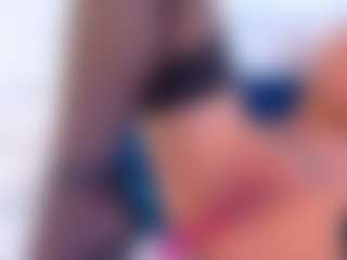 Karissia's Live Sex Cam Show