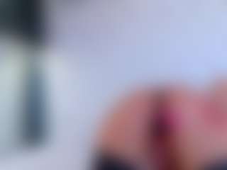Karissia's Live Sex Cam Show