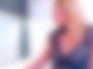 Karissia's Live Sex Cam Show