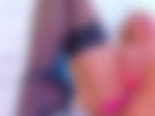 Karissia's Live Sex Cam Show