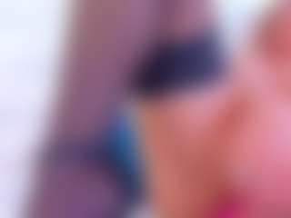 Live cam show with Karissia - Dirty Talk on Dolls Live