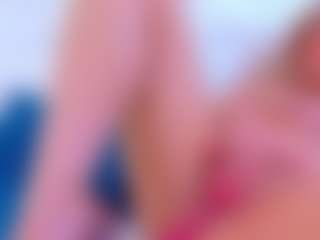 Karissia's Live Sex Cam Show