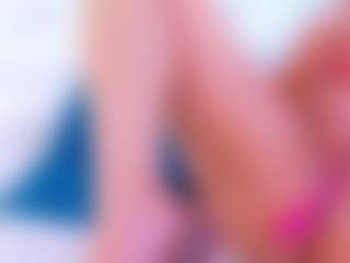 Live cam show with Karissia - Striptease on Strip Flash - Live Sex Shows