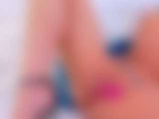 Karissia's Live Sex Cam Show