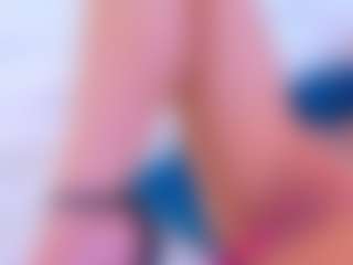 Karissia's Live Sex Cam Show