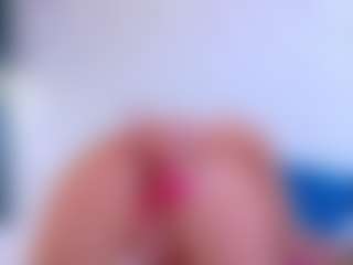 Karissia's Live Sex Cam Show