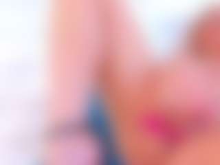 Karissia's Live Sex Cam Show