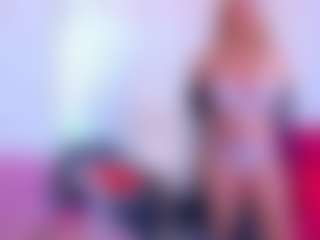 Karissia's Live Sex Cam Show