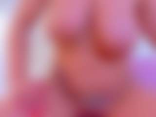 Karissia's Live Sex Cam Show