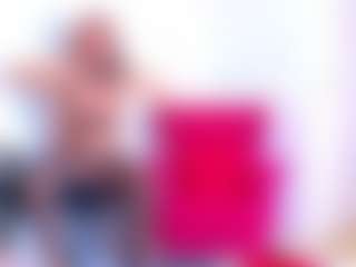 Live cam show with Karissia - Tittyfuck on Camsoda