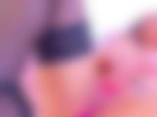Karissia's Live Sex Cam Show