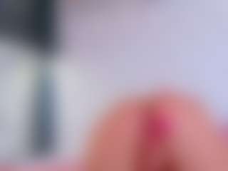 Karissia's Live Sex Cam Show