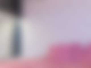 Live cam show with Karissia - Blonde Hair Curvy on live.xbliss.ai