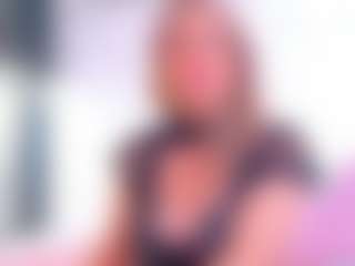Live cam show with Karissia - Tittyfuck on Camsoda