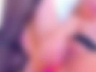 Karissia's Live Sex Cam Show
